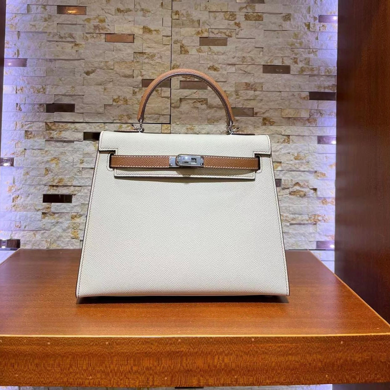 Kelly 25Cm Caviar leather Limited Edition Bag