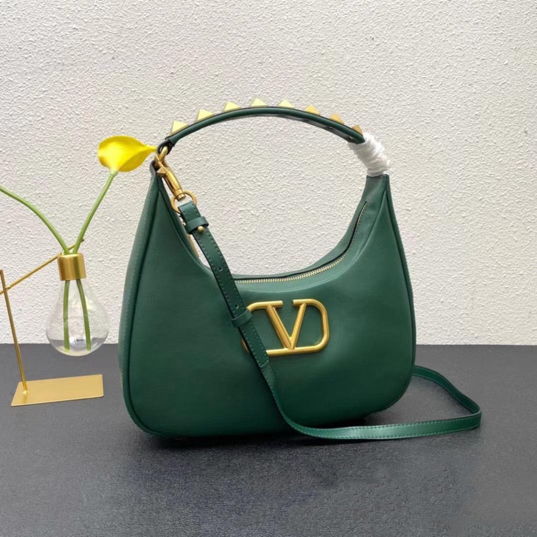 Stud Sign leather Bag