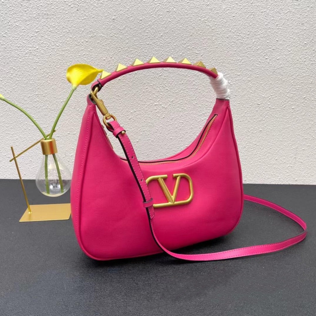Stud Sign leather Bag