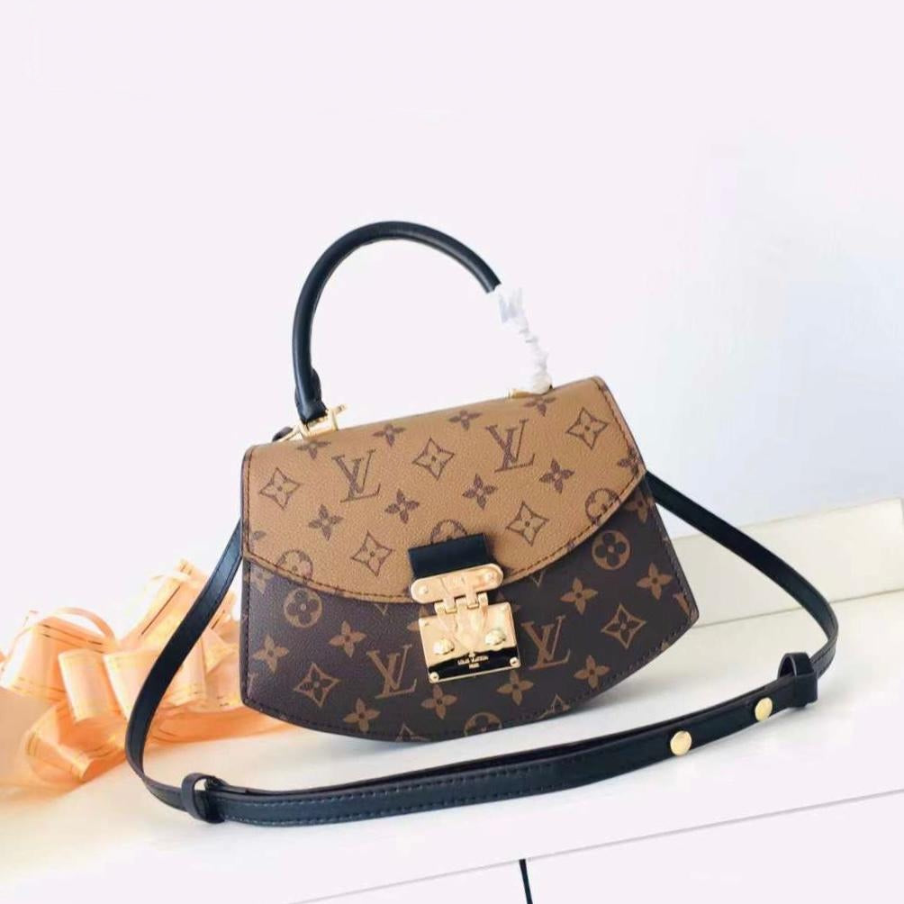 Tilsitt Bag