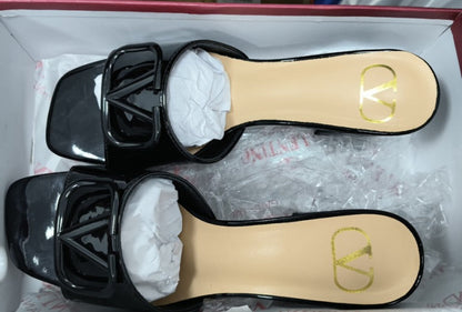 VLNTN Style 2 Heel
