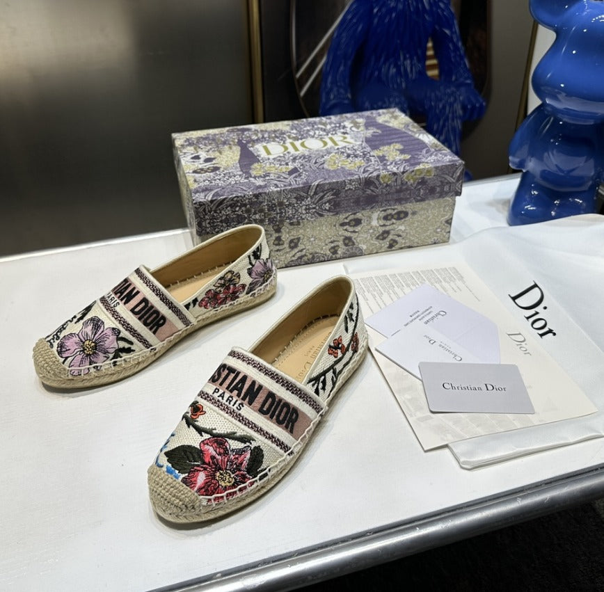 DR Style 3 Shoe
