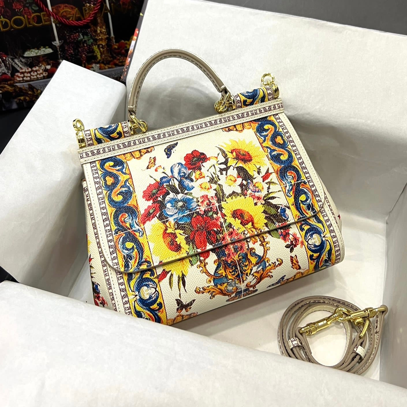 Sicily Floral-printed Shoulder Bag