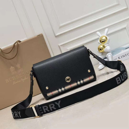 Note Crossbody Bag