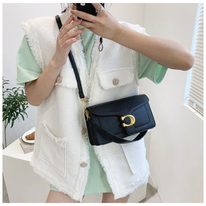 Chic Shoulder Bag – Elegant Everyday Companion