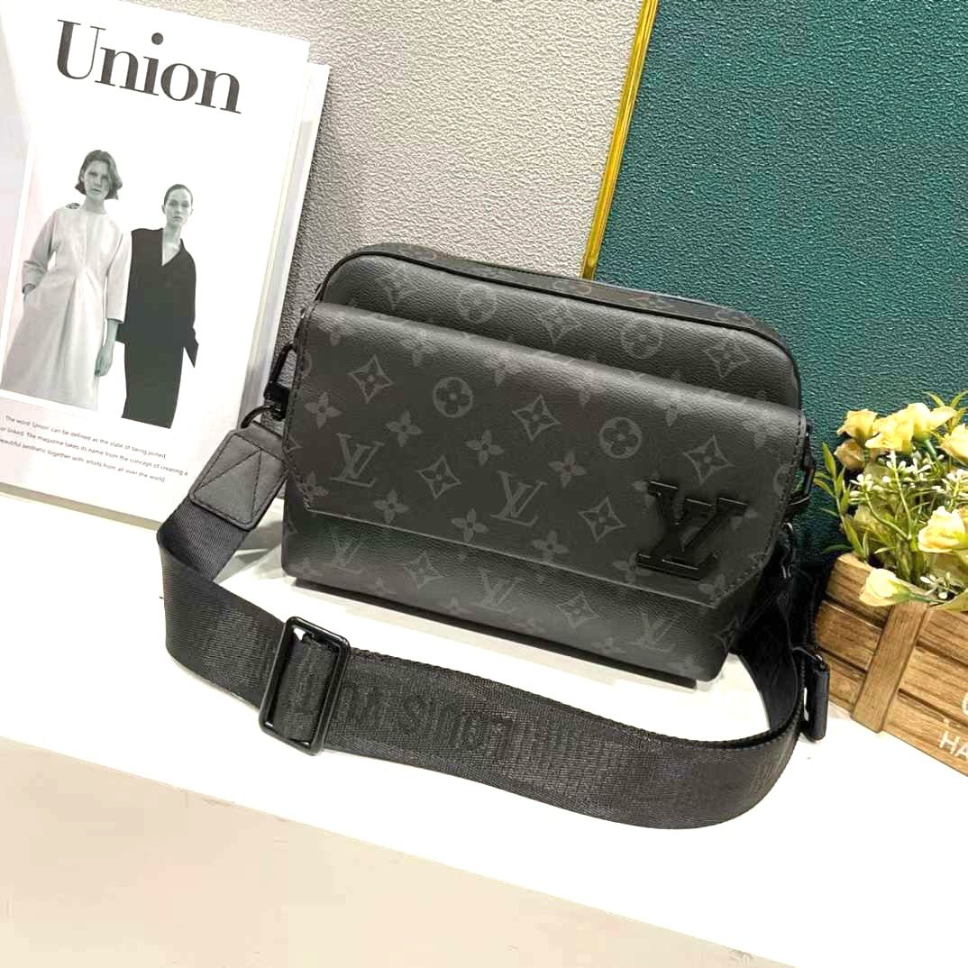 S Lock Messenger Bag