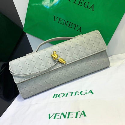 Long Andiamo Handle Clutch in Leather Bag