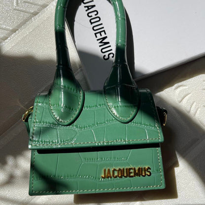 Le Chiquito Clutch Bag