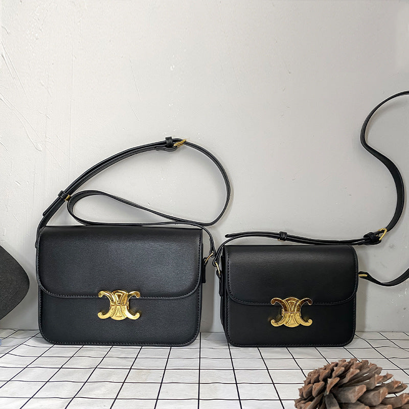 Triomphe logo bag