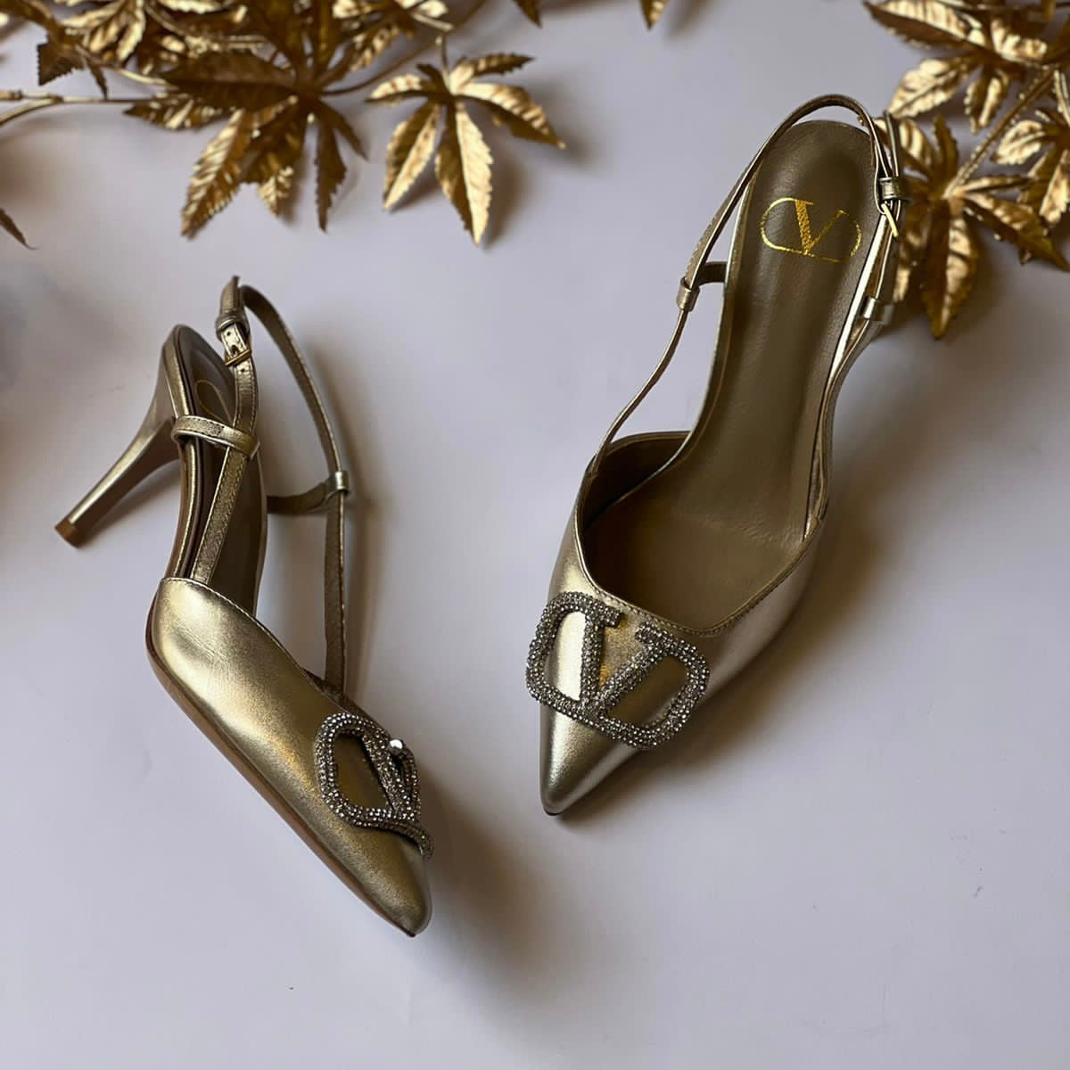 VLNTN Style 11 Heel