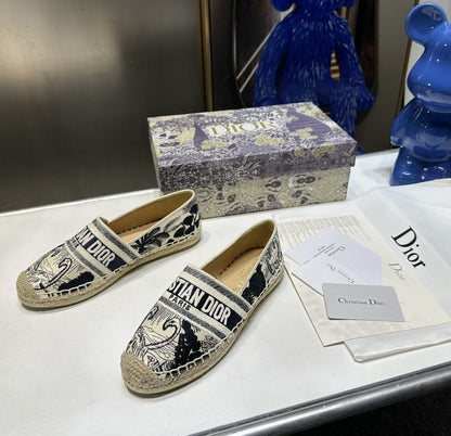 DR Style 3 Shoe