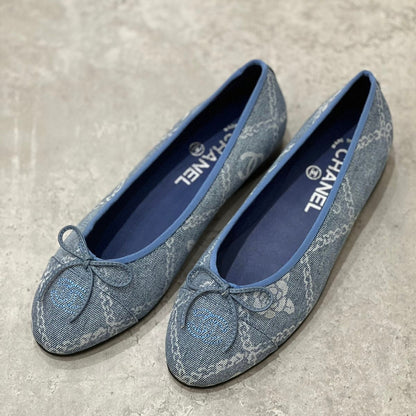 CHNL style 2 Shoe