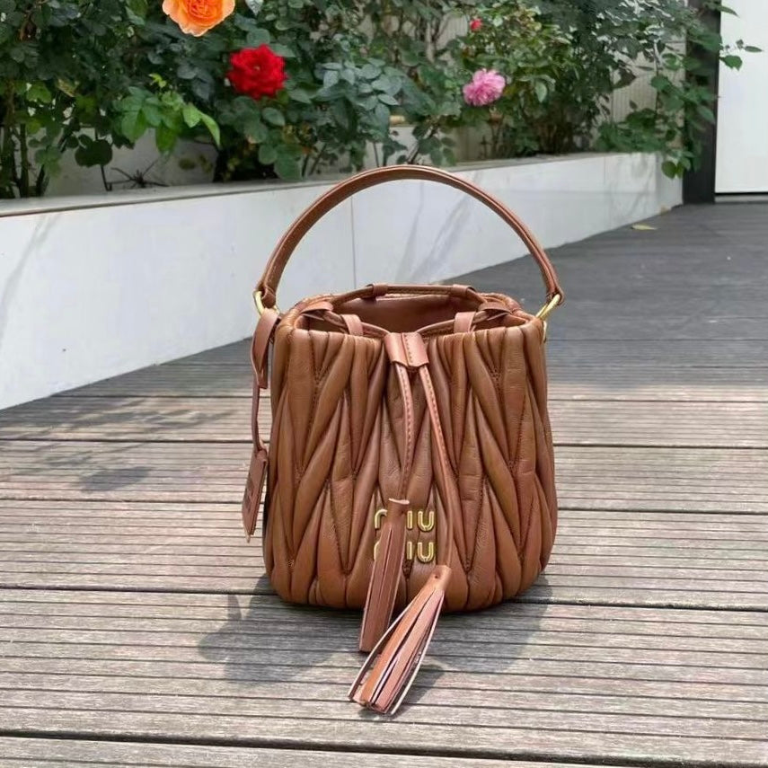 Matelassé Bappa Leather Bucket Bag