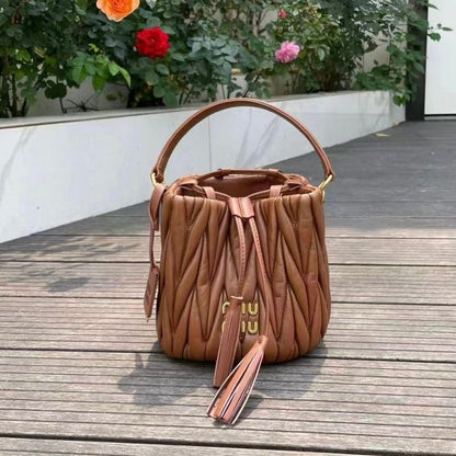 Matelassé Bappa Leather Bucket Bag