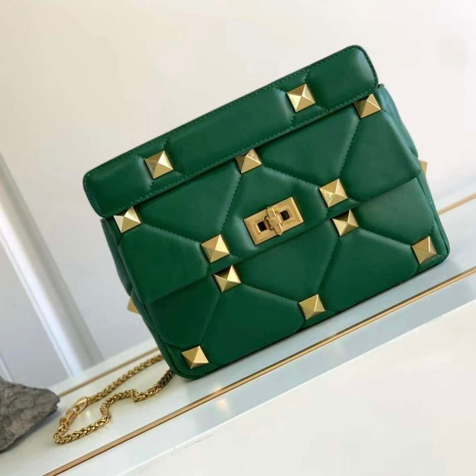 Medium Roman Stud The Shoulder Bag