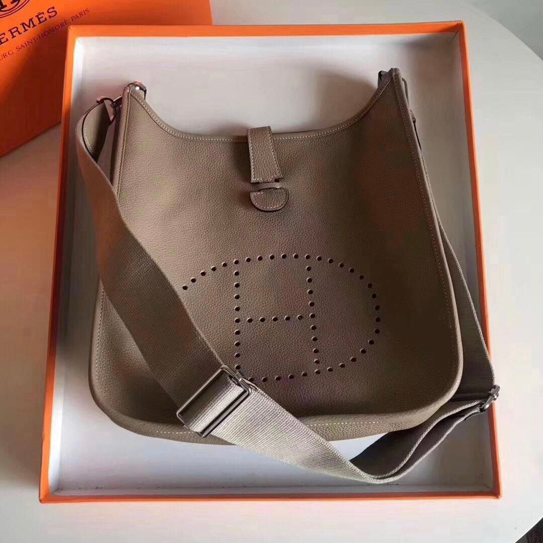 Evelyne Bag