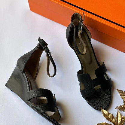 HRMS Style 5 Heel