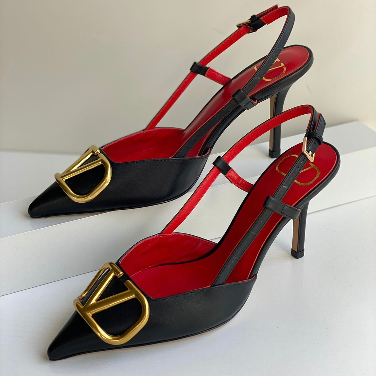VLNTN Style 14 Heel