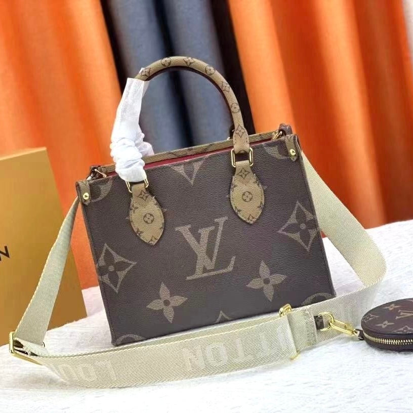 OnTheGo Pm Bag