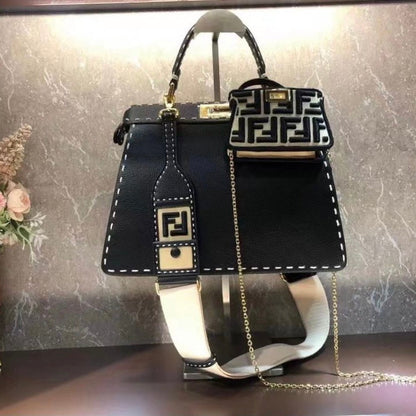peekaboo iseeu Bag