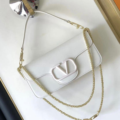 Garavani shoulder stud Bag