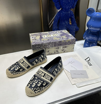 DR Style 3 Shoe