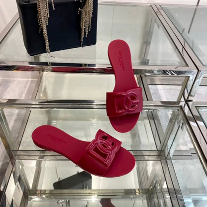 Interlocking DGSlide Sandals