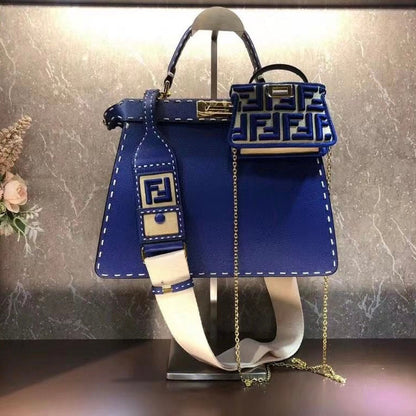 peekaboo iseeu Bag