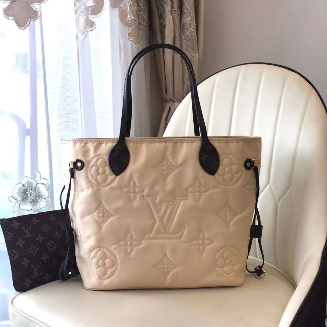 Neverfull Tote Style#4 Bag