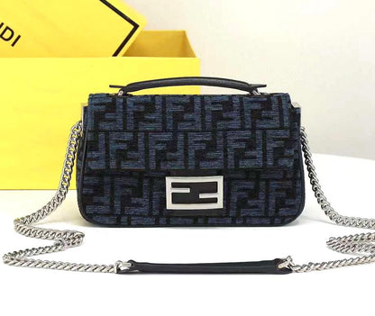 Baguette continental Medium Fabric Bag