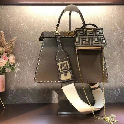 peekaboo iseeu Bag