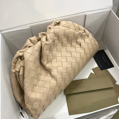 Pouch Intrecciato Bag
