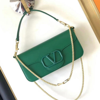 Garavani shoulder stud Bag