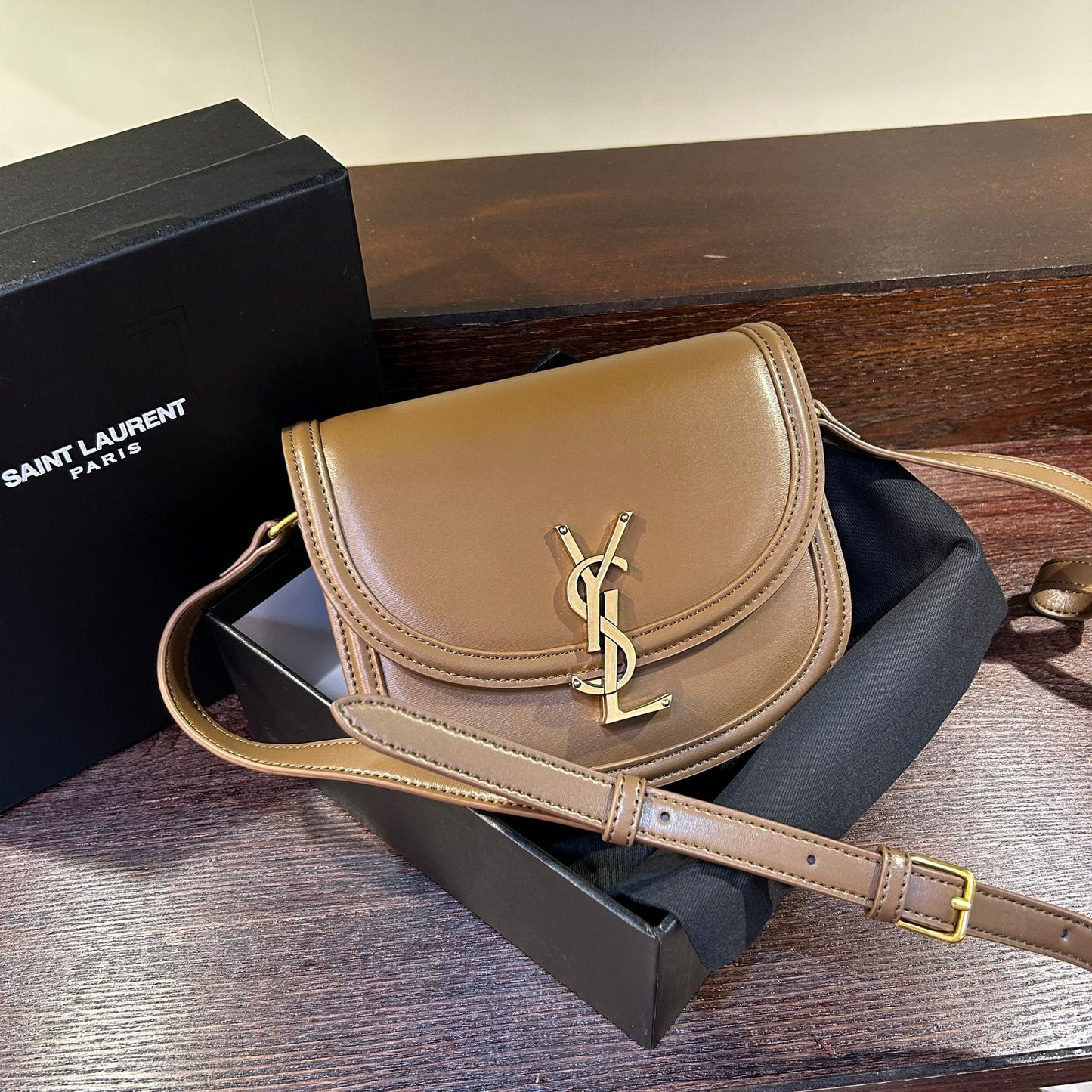 Kaia Crossbody Medium Bag