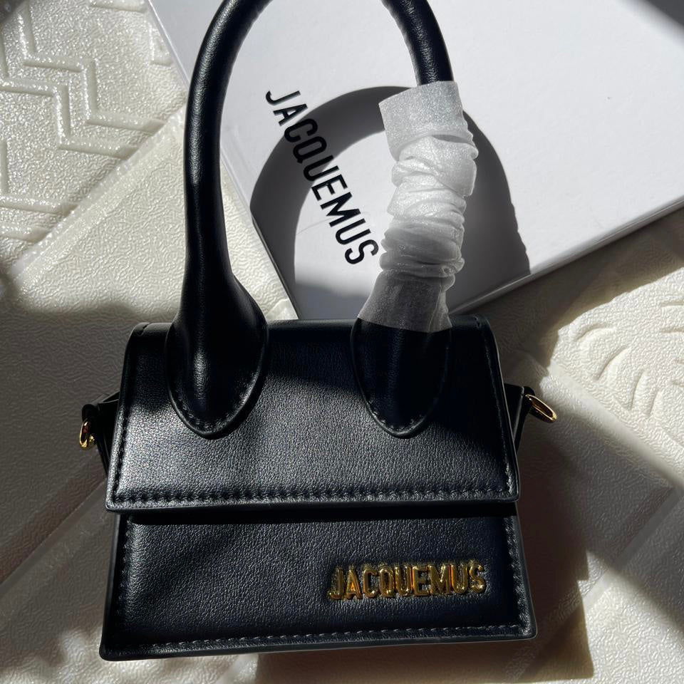 Le Chiquito Clutch Bag