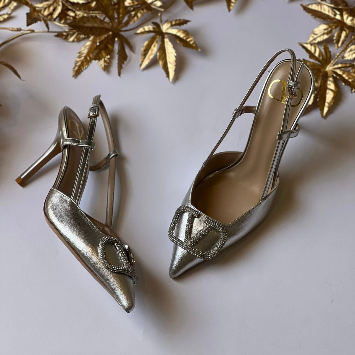 VLNTN Style 11 Heel