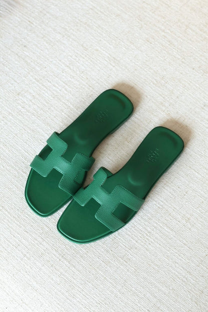 Iconic HOran Slide Sandals