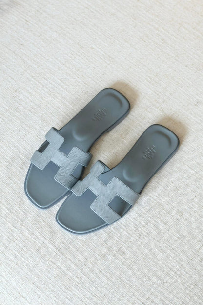 Iconic HOran Slide Sandals
