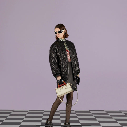 Diana small Shoulder Bag