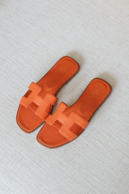 Iconic HOran Slide Sandals
