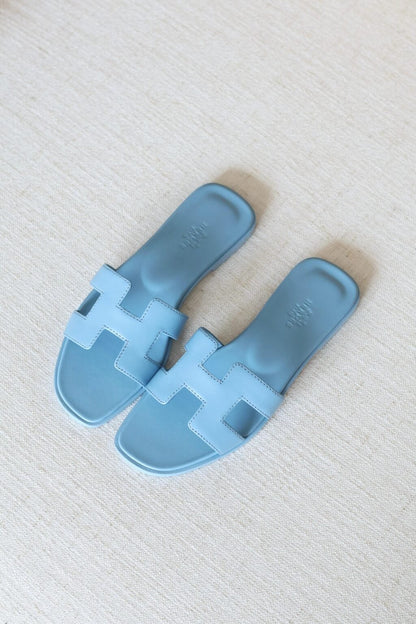 Iconic HOran Slide Sandals