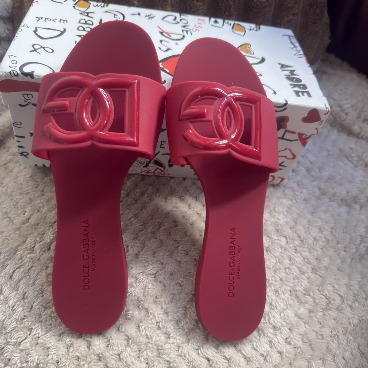 Interlocking DGSlide Sandals
