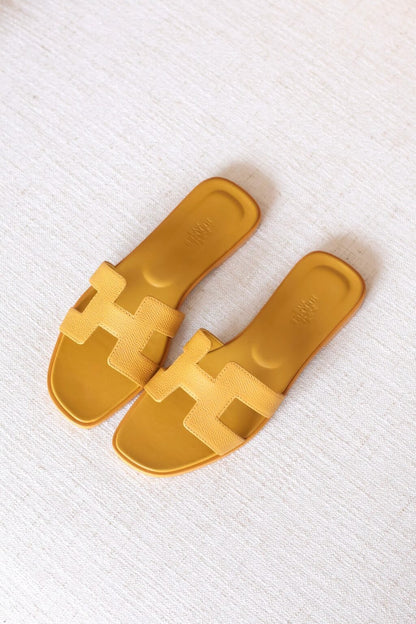 Iconic HOran Slide Sandals