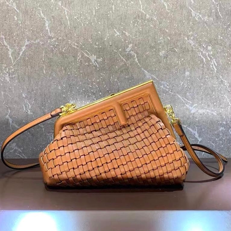 First Shoulder Bag Style #3