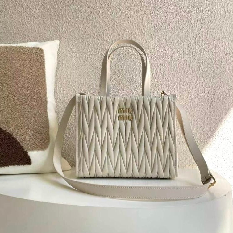 Run Away Matelassé Nappa Leather Hand Bag