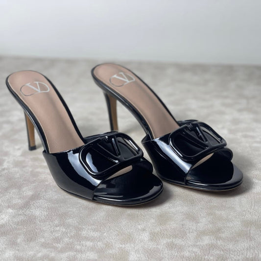 VLNTN Style 3 Heel