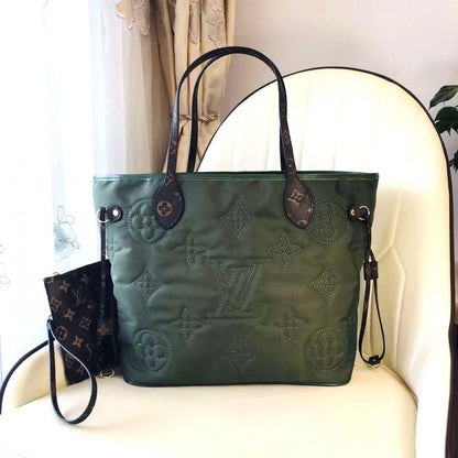Neverfull Tote Style#4 Bag