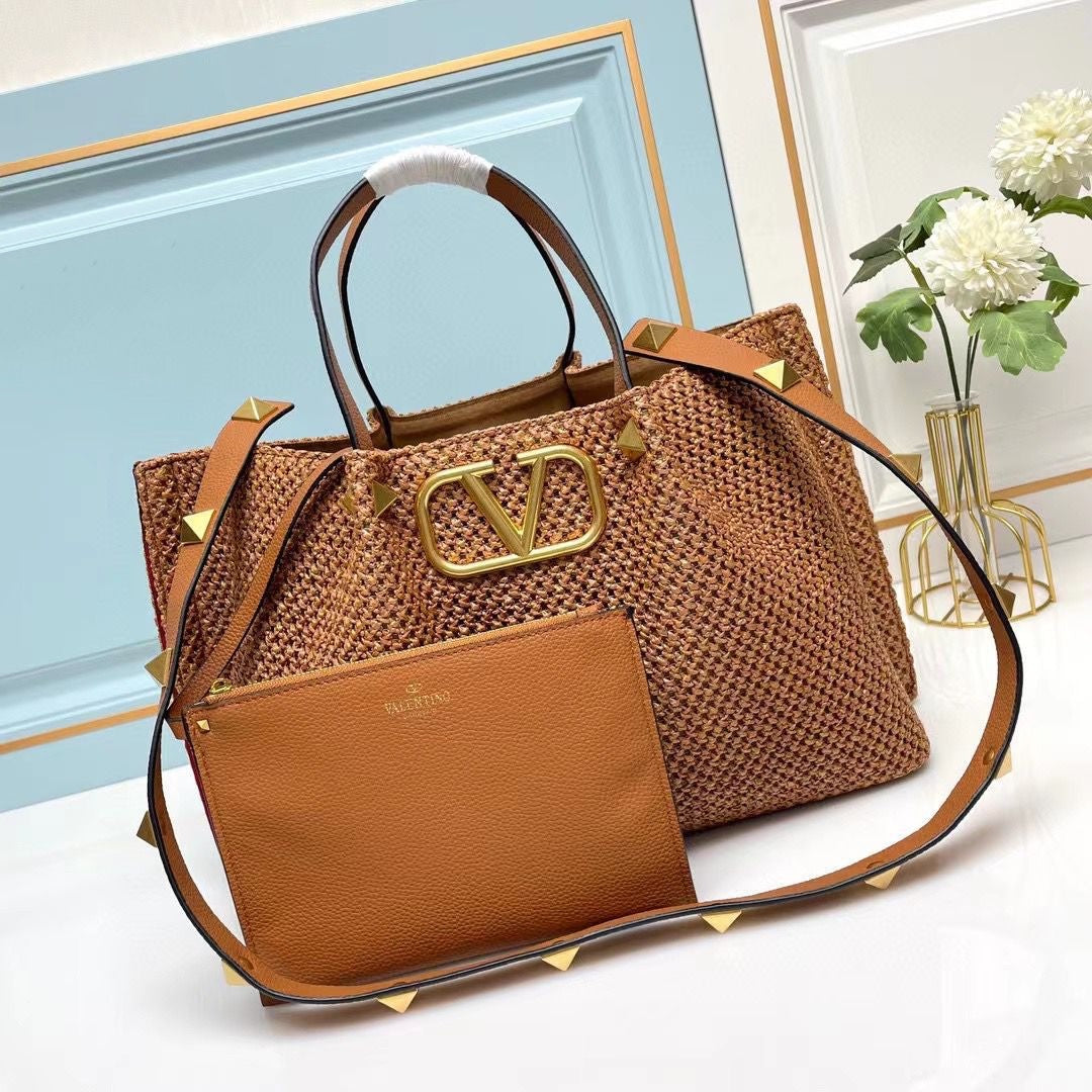 Medium Straw Summer Tote Bag