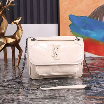 Niki Medium Shoulder Bag