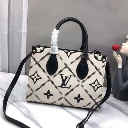 OnTheGo Pm Bag